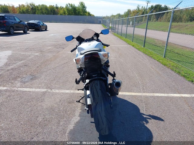 Suzuki GSX-R600 2025 JS1GN7FA2S7101781 Image 6