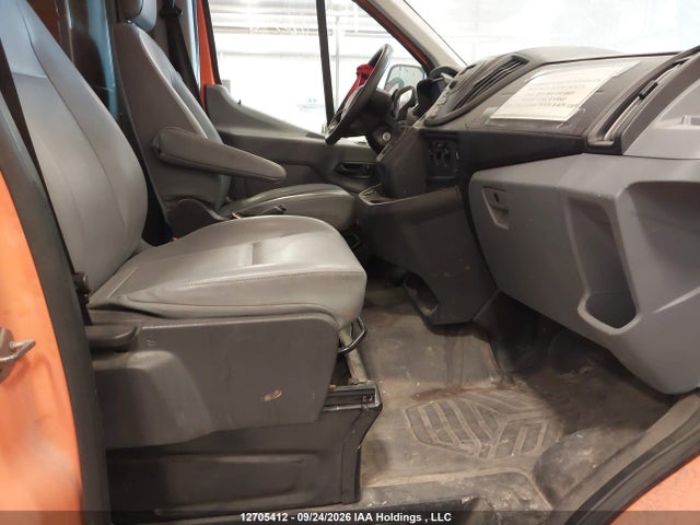 Ford Transit T-150 2018 1FTYE9ZM6JKA39681 Image 5