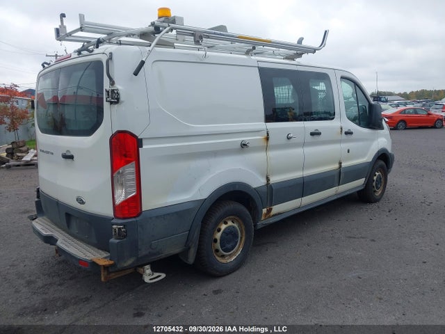 1FTNE1ZM3FKA74223 Ford Transit T-150