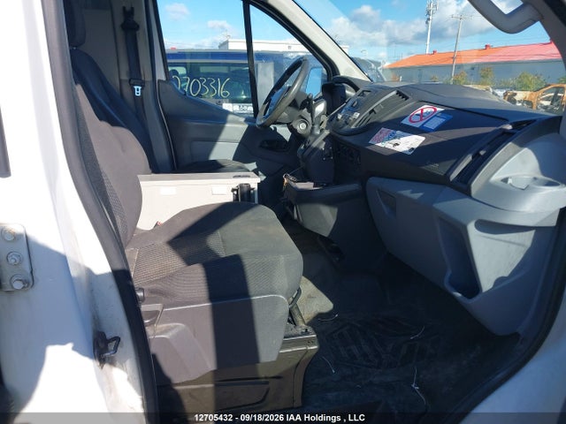 1FTNE1ZM3FKA74223 Ford Transit T-150