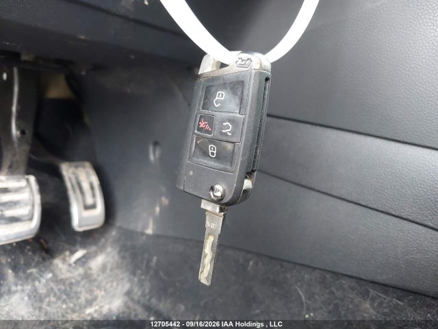 Продаж на аукціоні авто 2016 Volkswagen Golf R, vin: WVWLF7AU2GW246058, номер лоту: 12705442