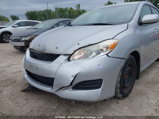 12705443 :رقم المزاد ، 2T1KE4EE3AC034964 vin ، 2010 Toyota Matrix Xr مزاد بيع