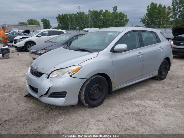 12705443 :رقم المزاد ، 2T1KE4EE3AC034964 vin ، 2010 Toyota Matrix Xr مزاد بيع