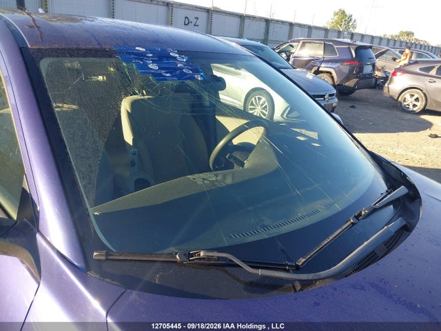 Honda HR-V LX 2017 3CZRU6H36HM108560 Image 16