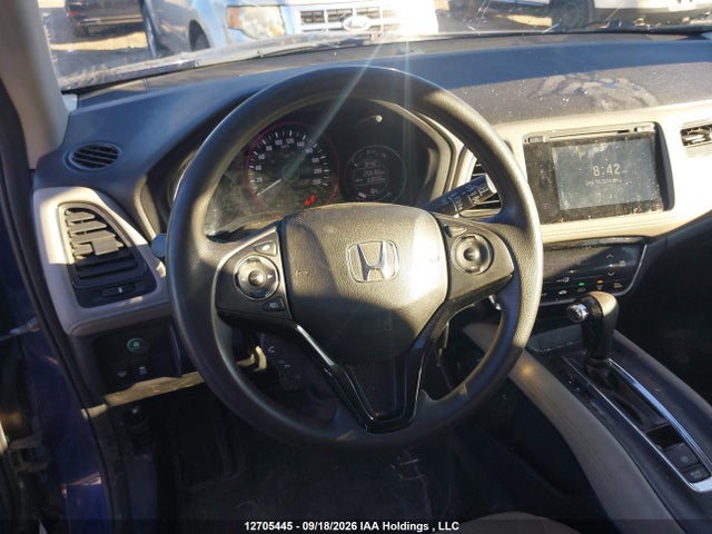 Honda HR-V LX 2017 3CZRU6H36HM108560 Image 18