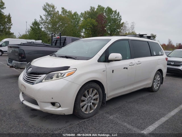 5TDDZ3DC9HS172436 Toyota Sienna