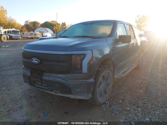 Ford F-150 LIGHTNING 2024 1FT6W3L74RWG18564 Image 2