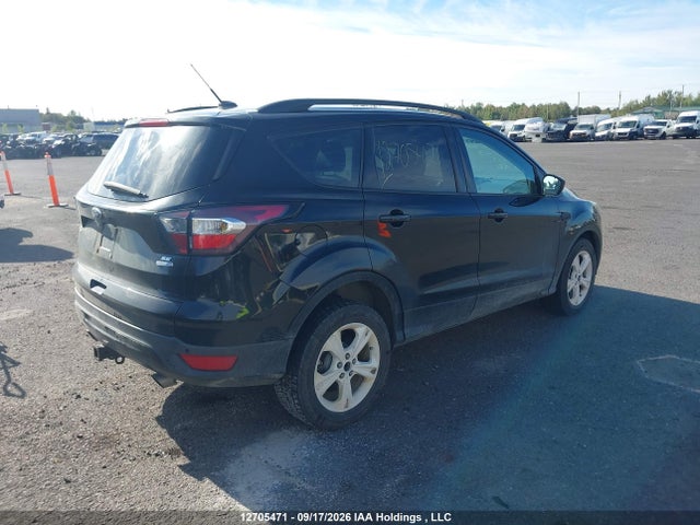 Ford ESCAPE SE 2017 1FMCU9G93HUC82743 Image 4