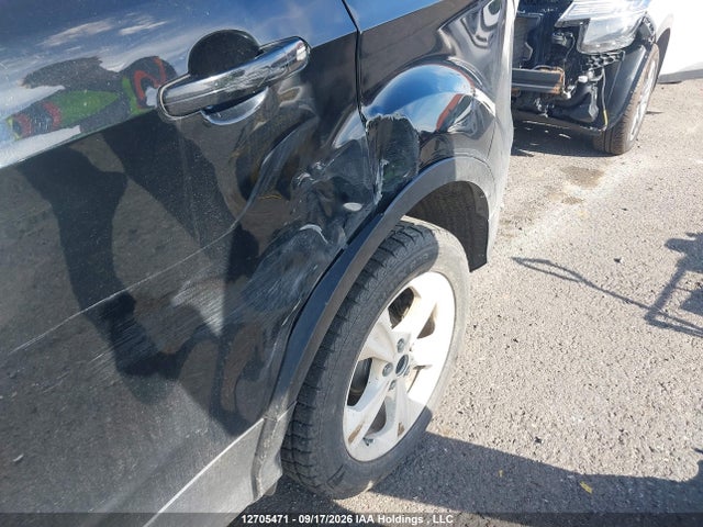Ford ESCAPE SE 2017 1FMCU9G93HUC82743 Image 6