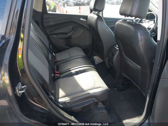 Ford ESCAPE SE 2017 1FMCU9G93HUC82743 Image 8