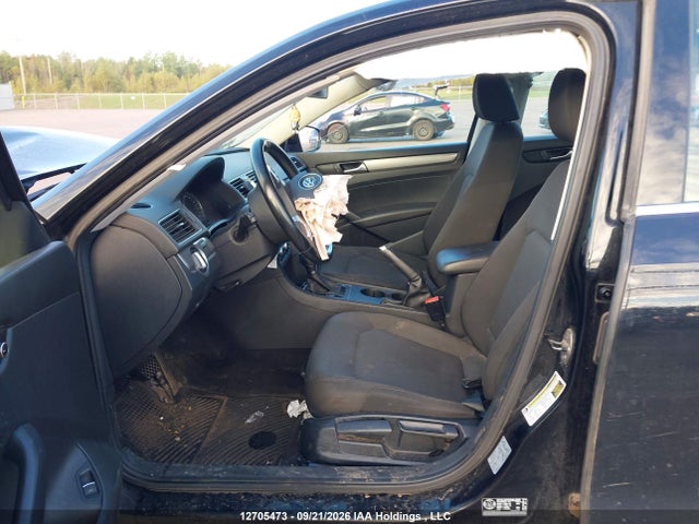 2014 Volkswagen Passat 1.8 Tsi Trendline მანქანა იყიდება აუქციონზე, vin: 1VWAS7A33EC114173, აუქციონის ნომერი: 12705473