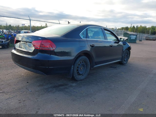 2014 Volkswagen Passat 1.8 Tsi Trendline მანქანა იყიდება აუქციონზე, vin: 1VWAS7A33EC114173, აუქციონის ნომერი: 12705473