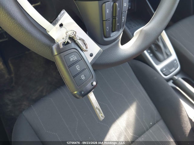 Hyundai Venue 2026 KMHRB8A35TU471059 Image 11