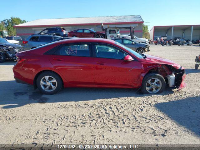 2022 Hyundai Elantra Essential Manual მანქანა იყიდება აუქციონზე, vin: KMHLM4AG9NU298239, აუქციონის ნომერი: 12705492