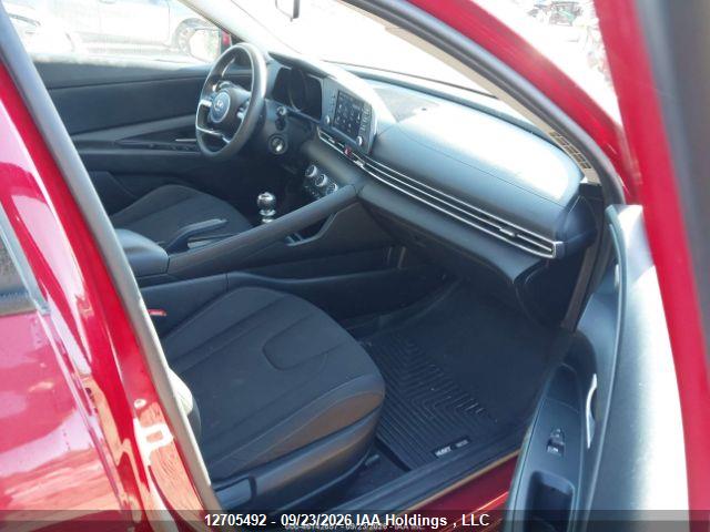 2022 Hyundai Elantra Essential Manual მანქანა იყიდება აუქციონზე, vin: KMHLM4AG9NU298239, აუქციონის ნომერი: 12705492