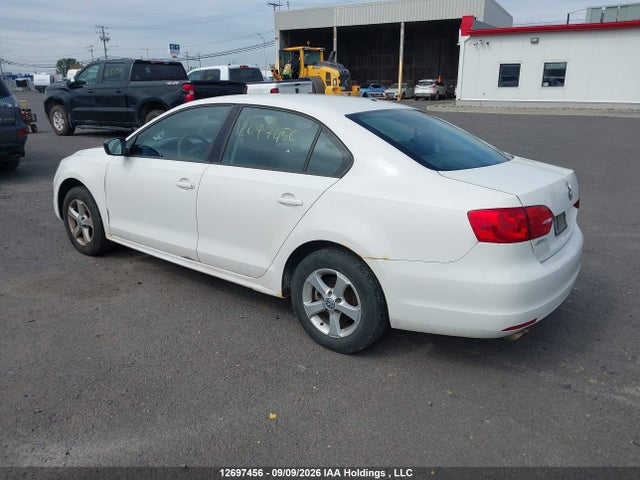 Auction sale of the 2013 Volkswagen Jetta 2.0l Trendline/2.0l Trendline+, vin: 3VW2K7AJXDM261977, lot number: 12697456