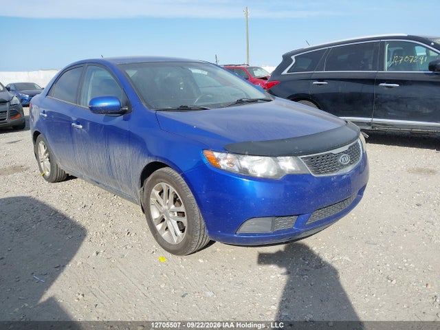 2011 Kia Forte 2.0l Ex მანქანა იყიდება აუქციონზე, vin: KNAFU4A23B5320082, აუქციონის ნომერი: 12705507