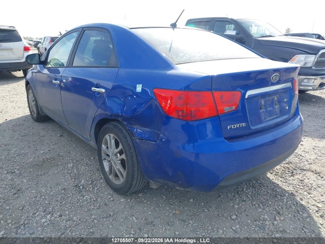 2011 Kia Forte 2.0l Ex მანქანა იყიდება აუქციონზე, vin: KNAFU4A23B5320082, აუქციონის ნომერი: 12705507