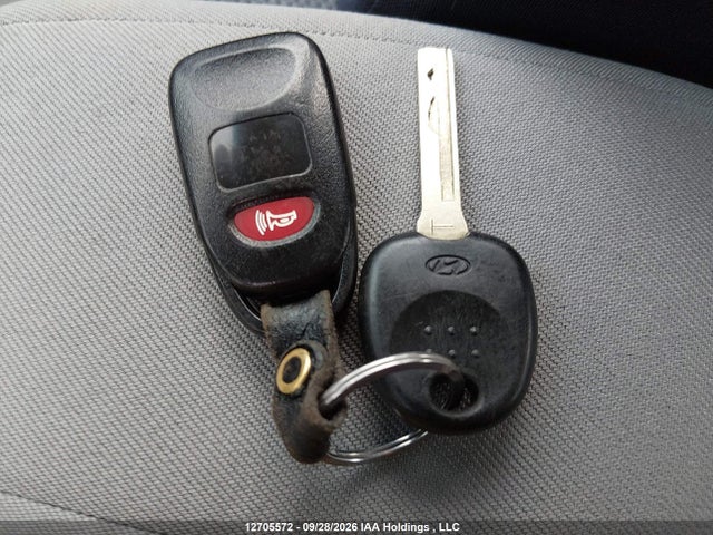 Продажа на аукционе авто 2017 Hyundai Accent Se, vin: KMHCT4AE3HU324128, номер лота: 12705572