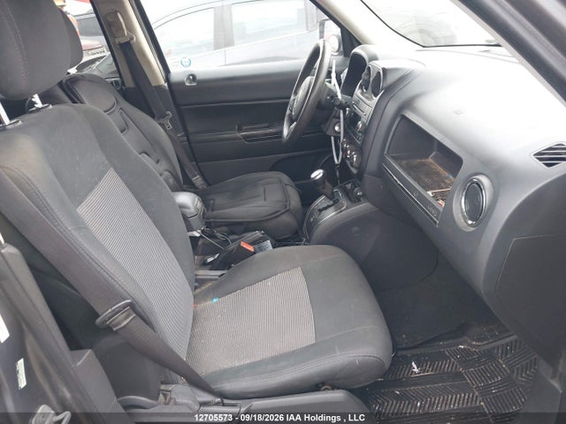 12705573 :رقم المزاد ، 1C4NJRAB8CD594227 vin ، 2012 Jeep Patriot مزاد بيع