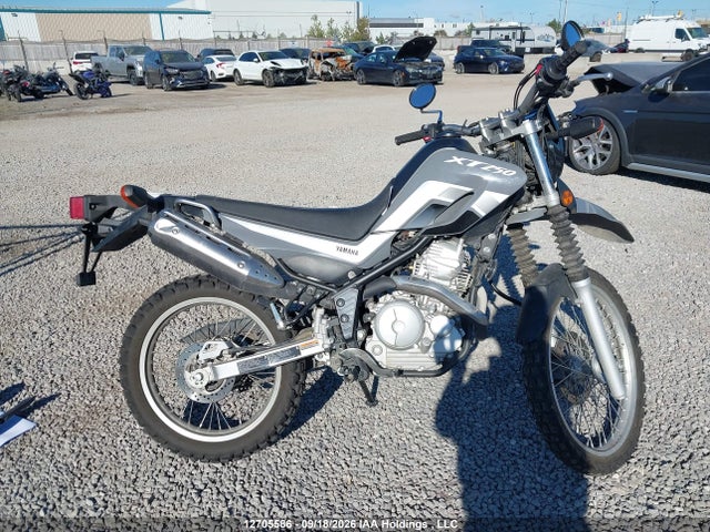 Yamaha XT250 2024 JYADG24N7RA003379 Image 12