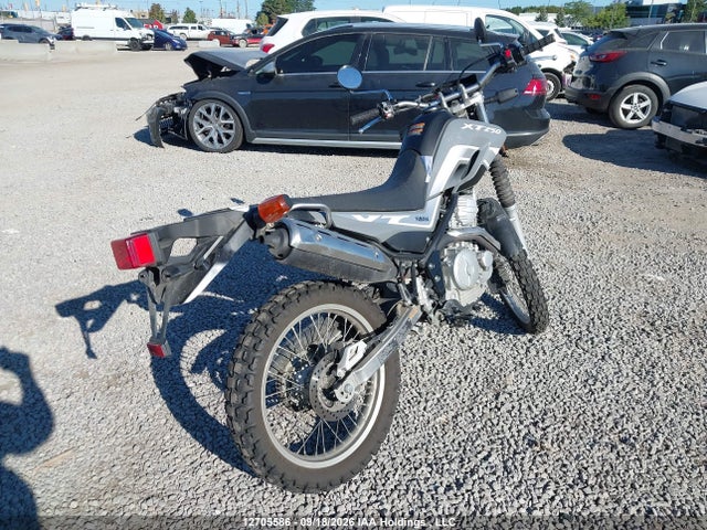 Yamaha XT250 2024 JYADG24N7RA003379 Image 4