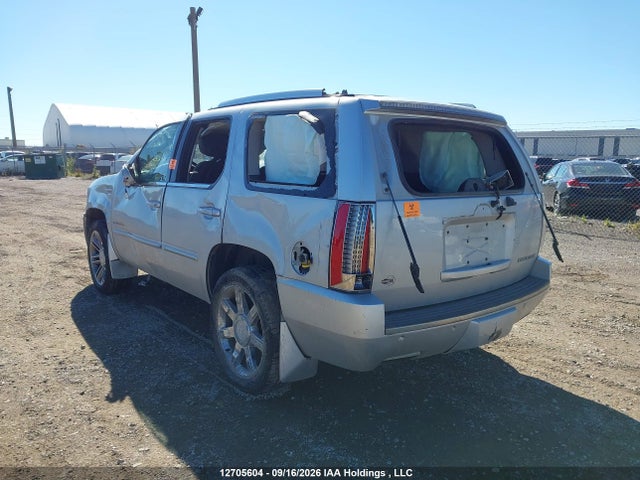 12705604 :رقم المزاد ، 1GYS4CEF2DR301375 vin ، 2013 Cadillac Escalade Premium مزاد بيع