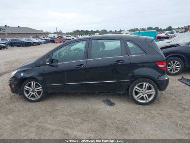 Aukcja sprzedaży 2011 Mercedes-benz B200, vin: WDDFH3DB2BJ734853, numer aukcji: 12705670