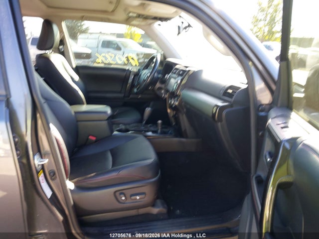 Toyota 4runner Sr5 V6 2015 JTEBU5JR6F5241530 Image 5