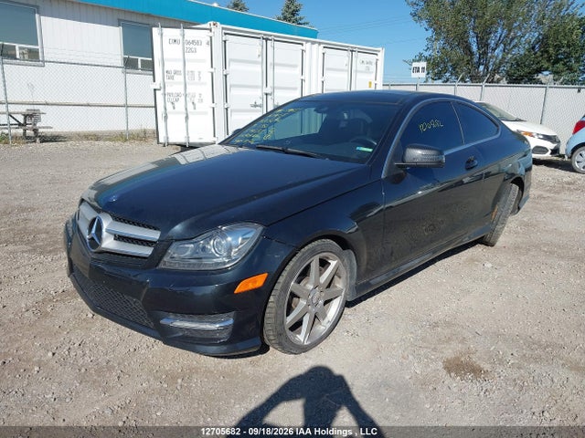 12705682 :رقم المزاد ، WDDGJ8JB1DF945137 vin ، 2013 Mercedes-benz C 350 4matic مزاد بيع
