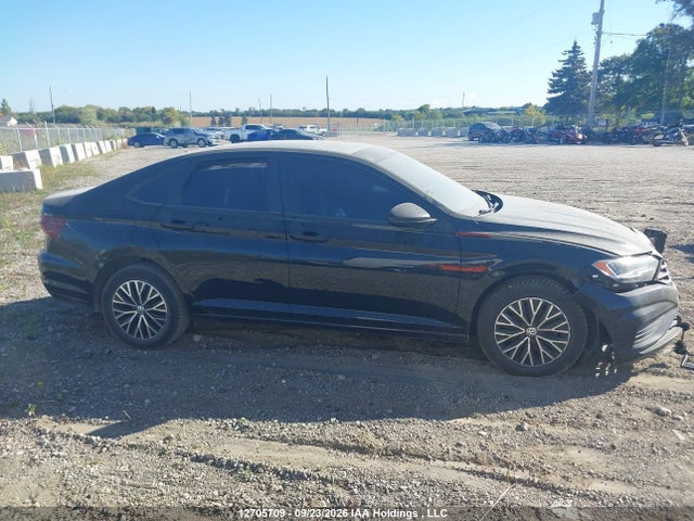 2020 Volkswagen Jetta Highline მანქანა იყიდება აუქციონზე, vin: 3VWEB7BU6LM067368, აუქციონის ნომერი: 12705709