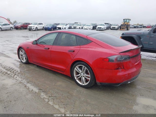 Tesla Model S 85d 2015 5YJSA1H26FF095756 Image 3