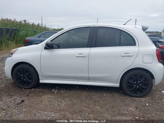 Nissan Micra 2015 3N1CK3CP2FL271397 Image 14
