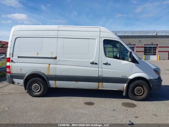 WD3BE7CC6E5841091 Mercedes-Benz Sprinter 2500 Standard Roof V6