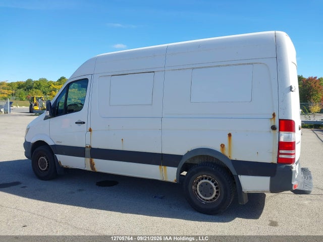 WD3BE7CC6E5841091 Mercedes-Benz Sprinter 2500 Standard Roof V6