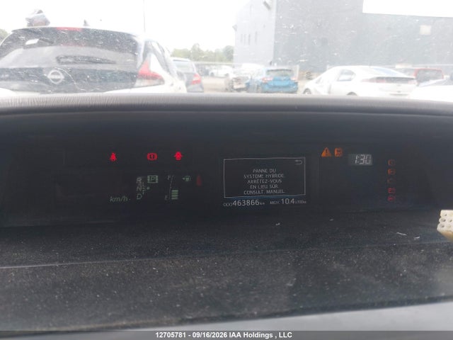 JTDZN3EUXHJ056751 Toyota PRIUS V