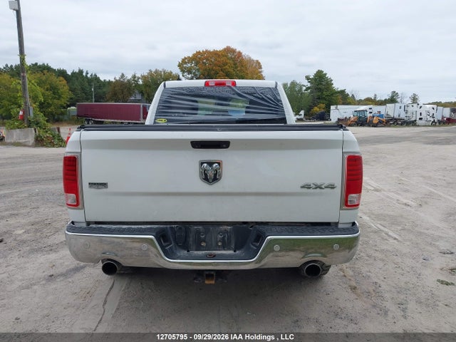 Продажа на аукционе авто 2018 Ram 1500 Laramie, vin: 1C6RR7VT1JS318442, номер лота: 12705795