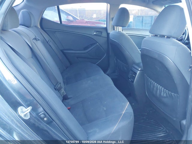 KIA Optima 2015 KNAGM4A71F5550824 Image 8