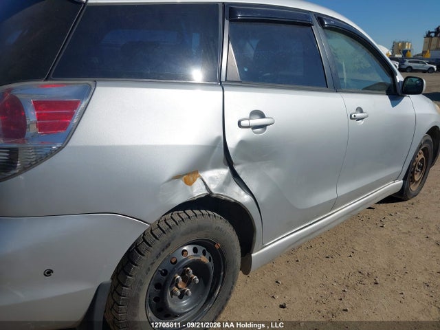 12705811 :رقم المزاد ، 2T1KR32E68C715892 vin ، 2008 Toyota Matrix Xr مزاد بيع
