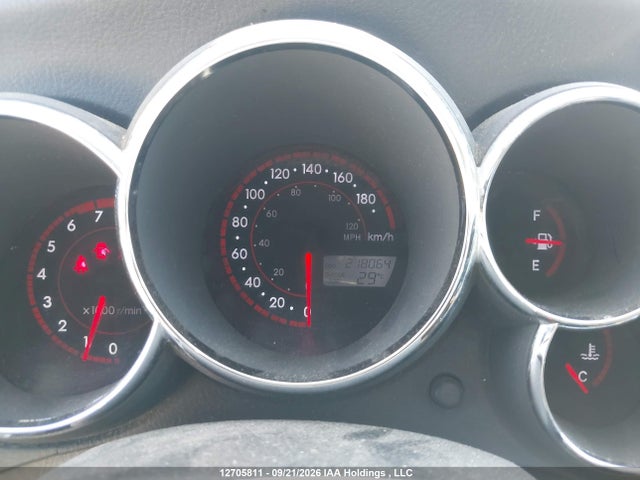 12705811 :رقم المزاد ، 2T1KR32E68C715892 vin ، 2008 Toyota Matrix Xr مزاد بيع