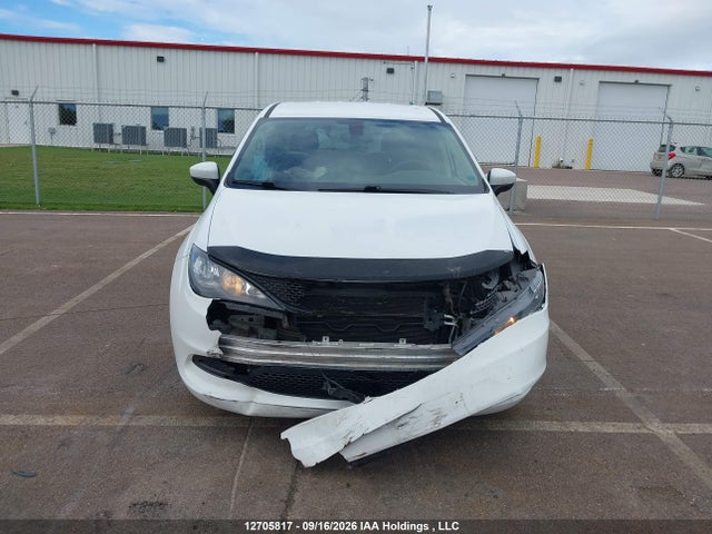 Chrysler Grand Caravan Sxt 2022 2C4RC1ZG5NR133693 Image 12