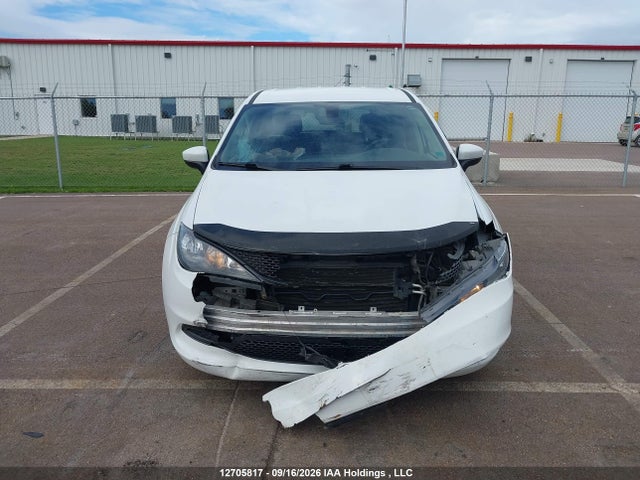 Chrysler Grand Caravan Sxt 2022 2C4RC1ZG5NR133693 Image 6