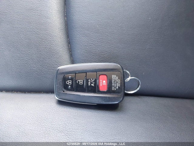 Toyota PRIUS PRIME 2018 JTDKARFP2J3086054 Image 11