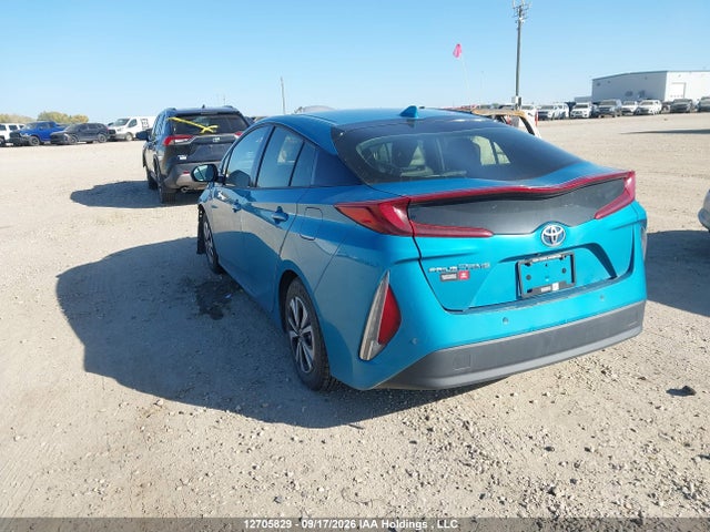 Toyota PRIUS PRIME 2018 JTDKARFP2J3086054 Image 3