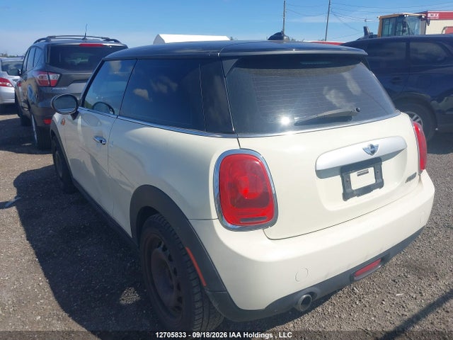 Продаж на аукціоні авто 2015 Mini 3 Door Cooper, vin: WMWXM5C50FT939371, номер лоту: 12705833