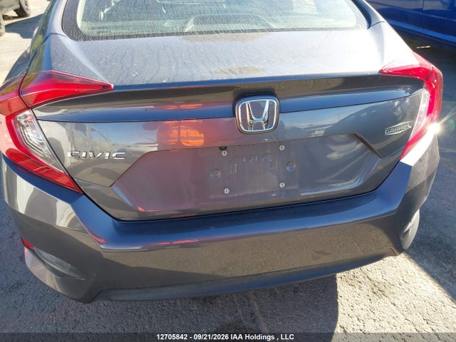 Продаж на аукціоні авто 2018 Honda Civic Lx, vin: 2HGFC2F57JH021751, номер лоту: 12705842