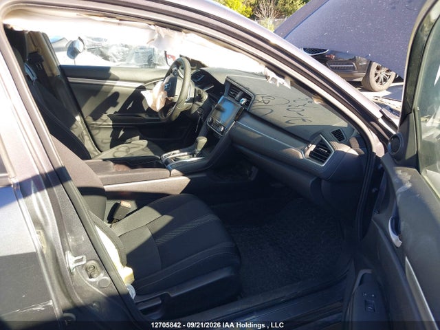 Продаж на аукціоні авто 2018 Honda Civic Lx, vin: 2HGFC2F57JH021751, номер лоту: 12705842