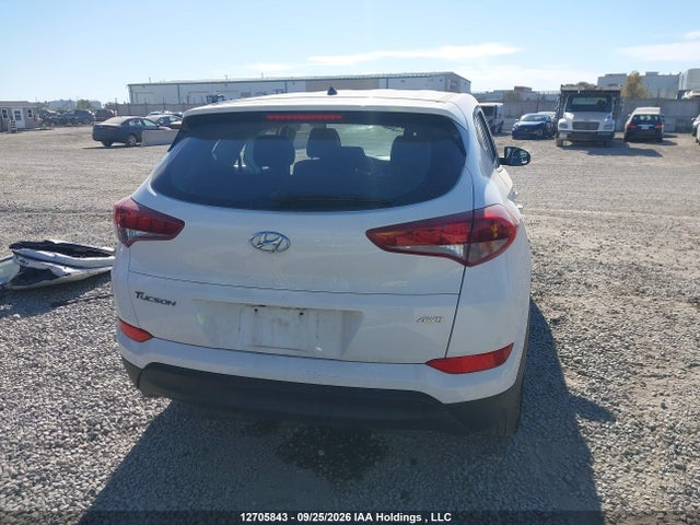 Aukcja sprzedaży 2018 Hyundai Tucson Base 2.0l, vin: KM8J2CA40JU716596, numer aukcji: 12705843