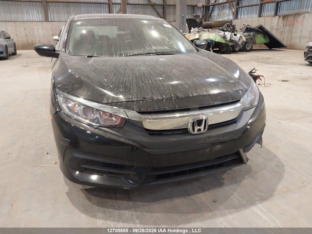 Honda Civic Lx 2018 2HGFC2F56JH006559 Image 12