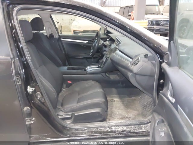 Honda Civic Lx 2018 2HGFC2F56JH006559 Image 5